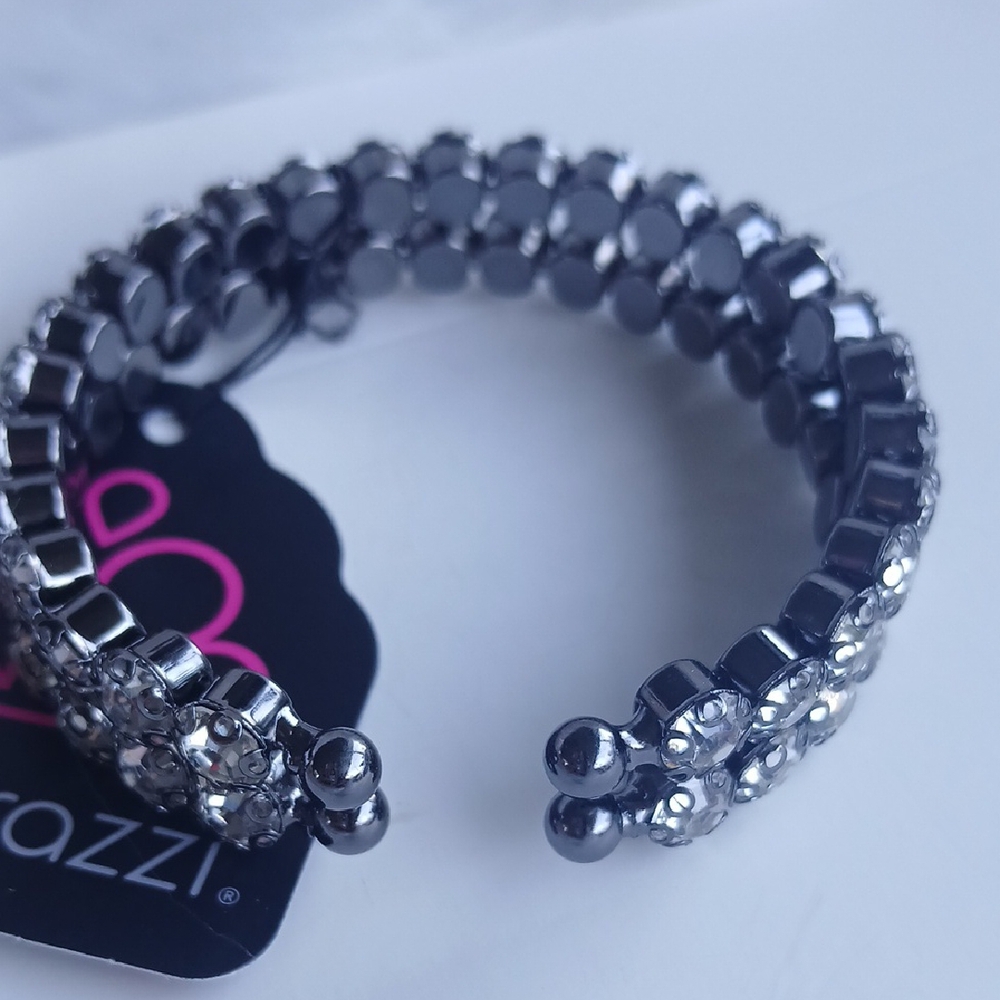 Paparazzi Silver Crystal Bracelet Strech - Picture 4 of 8